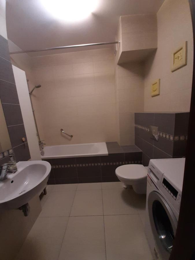 Apartament Di Trevi - Klimatyzacja Apartment Wroclaw Luaran gambar